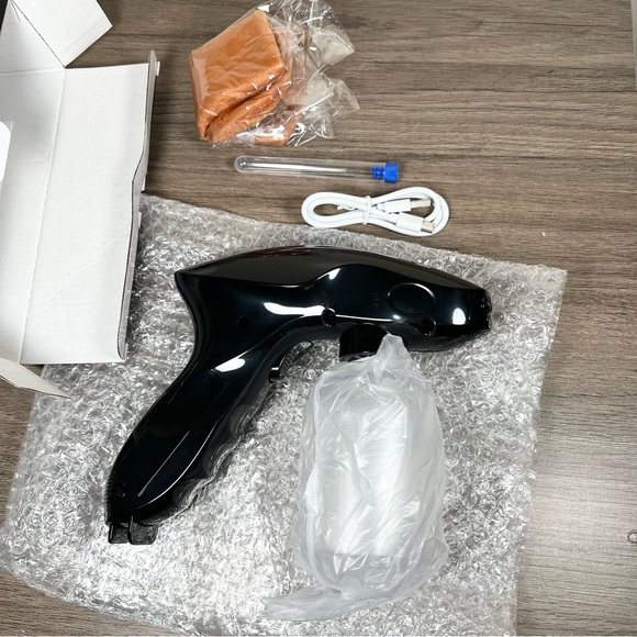 Fine Mist Portable Spray Tan Machine - Picture 2 of 11